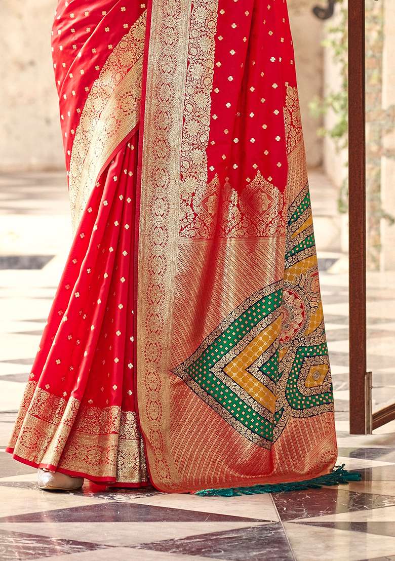 Red Embroidered Silk Blend Saree Set - Indya