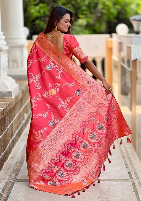 Gajri Red Embroidered Silk Saree Set