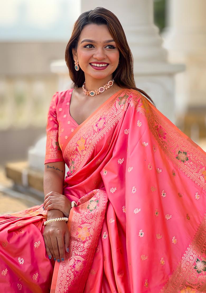 Gajri Red Embroidered Silk Saree Set