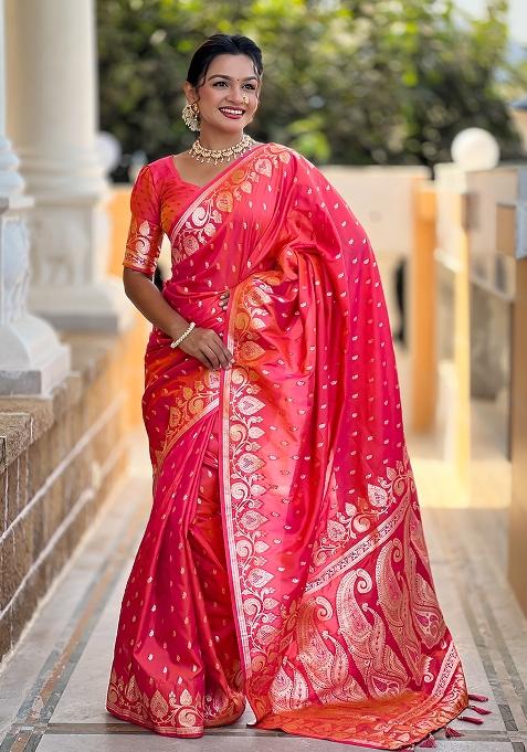Gajri Red Embroidered Silk Saree Set 