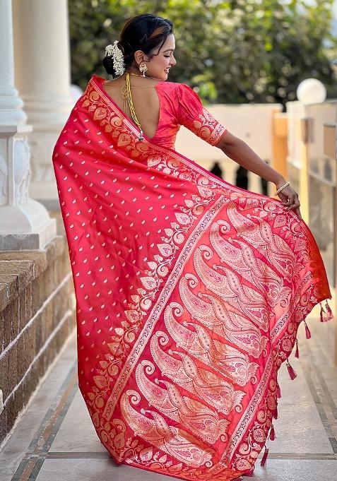 Gajri Red Embroidered Silk Saree Set
