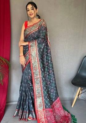 Black Solid Silk Blend Saree Set