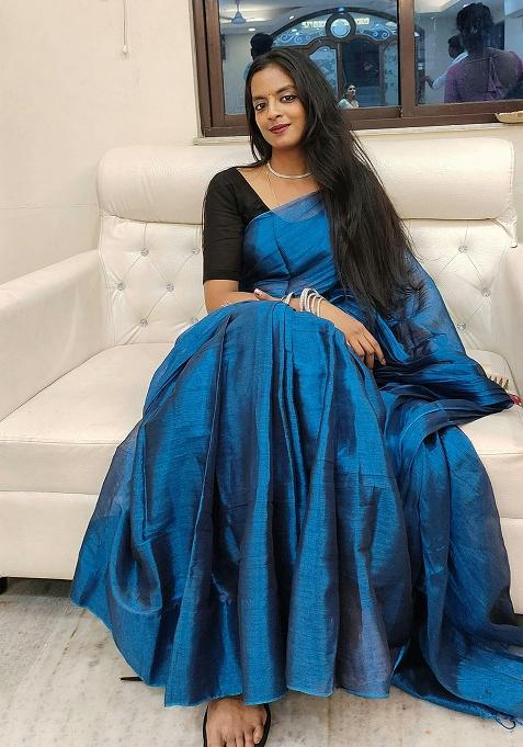 Shiny Teal Embroidered Tissue Saree Set