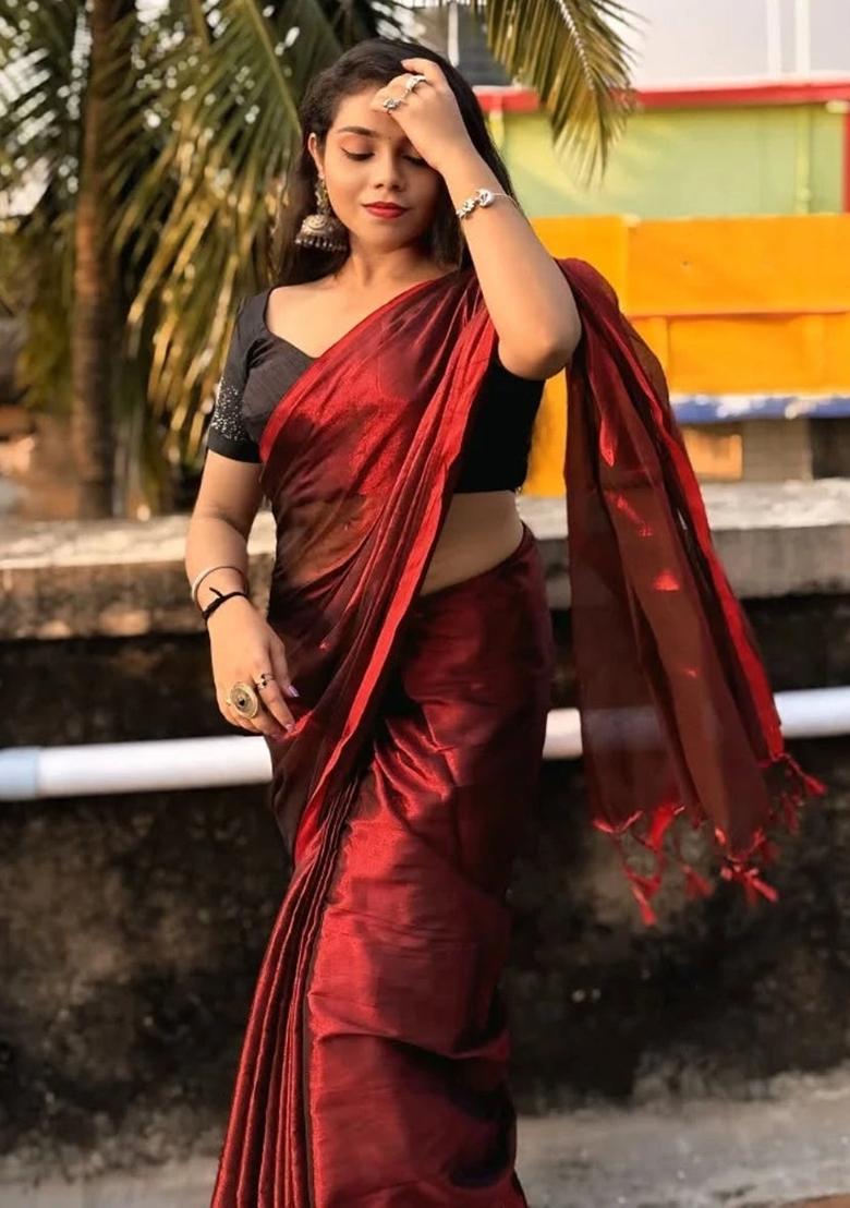 Red Embroidered Tissue Saree Set