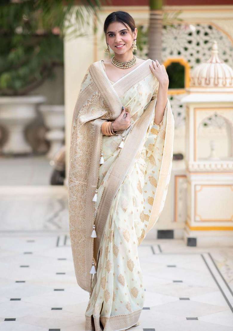 White Silk Blend Saree Set with Embroidered for Diwali | Wedding & Festive Wear - Indya