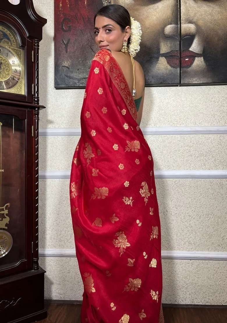 Red Embroidered Silk Blend Saree Set - Indya