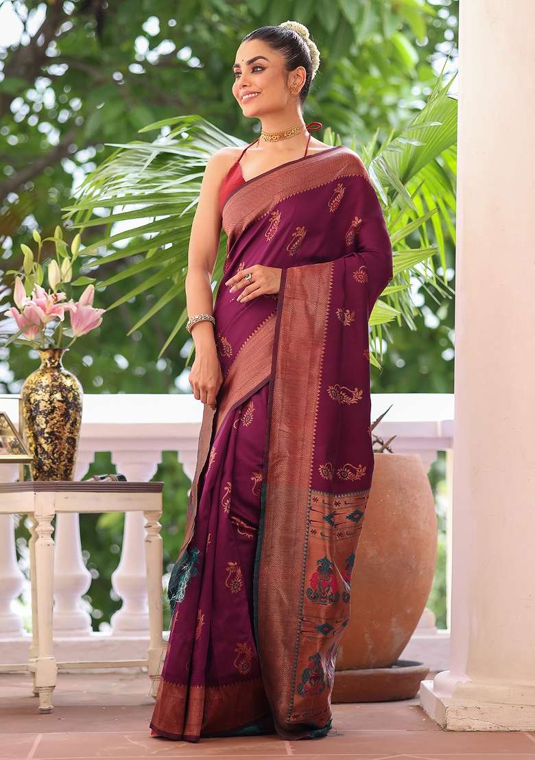 Purple Solid Silk Blend Saree Set - Indya