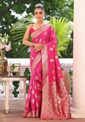 Pink Solid Silk Blend Saree Set