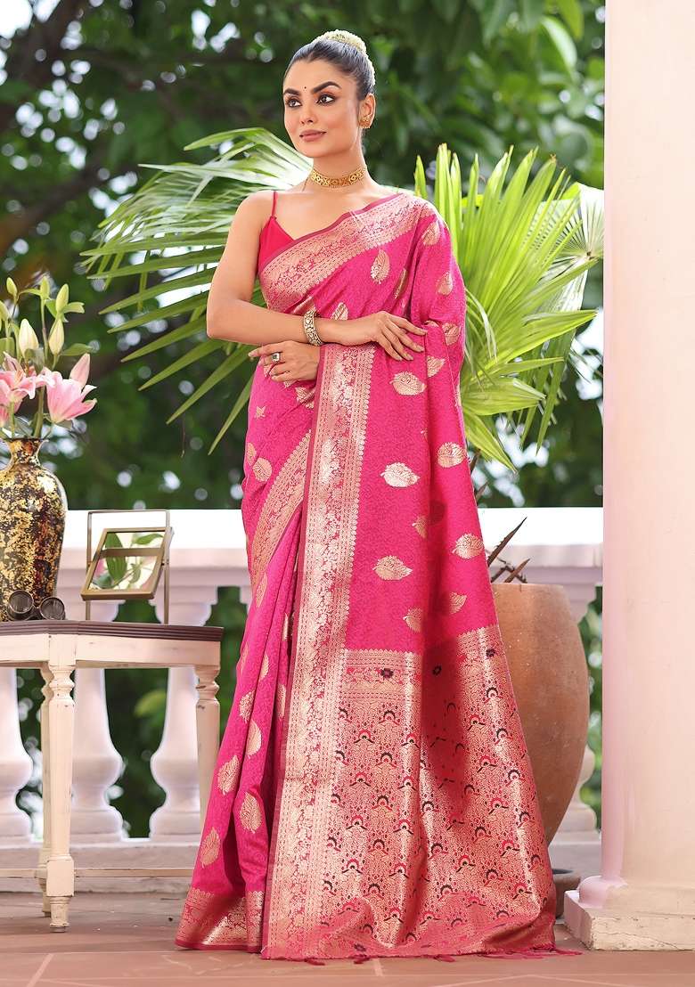 Pink Solid Silk Blend Saree Set - Indya