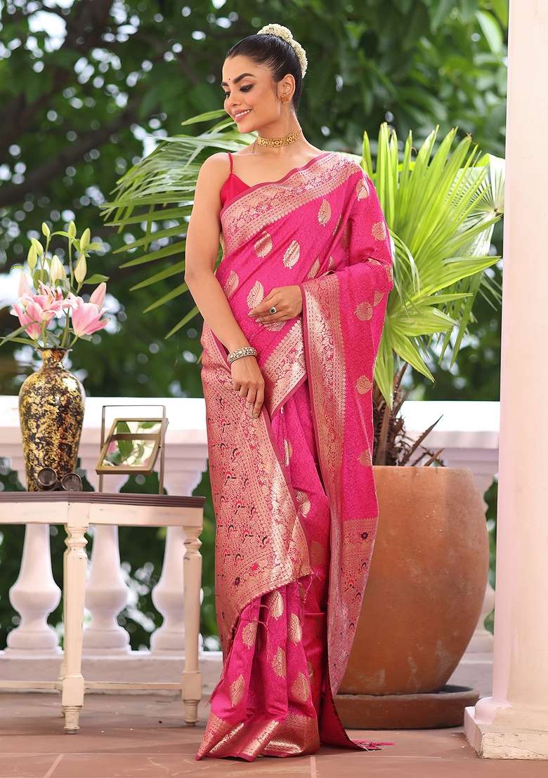 Pink Solid Silk Blend Saree Set - Indya
