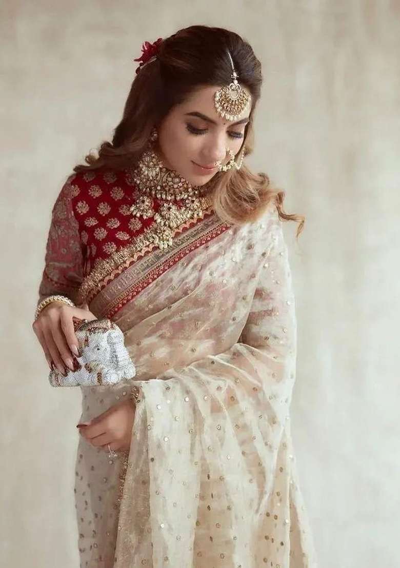 Grey Embroidered Blended Saree Set for Diwali and Festive Wear - Indya