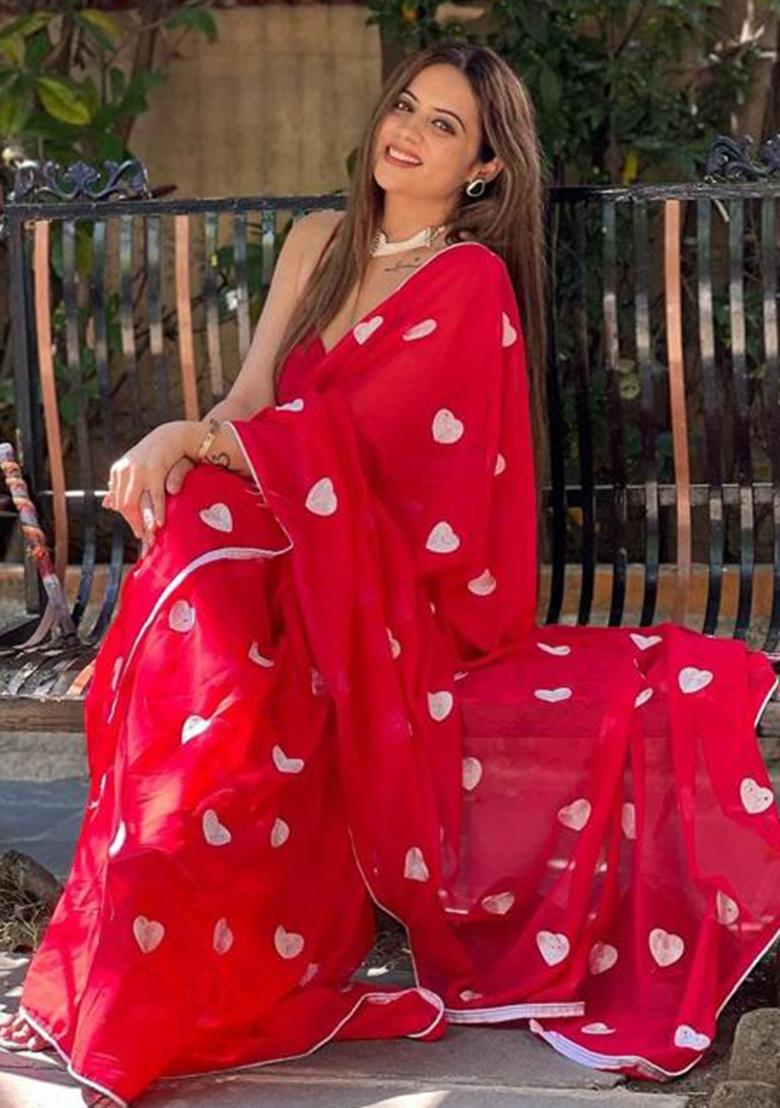 Red Embroidered Georgette Saree Set - Indya