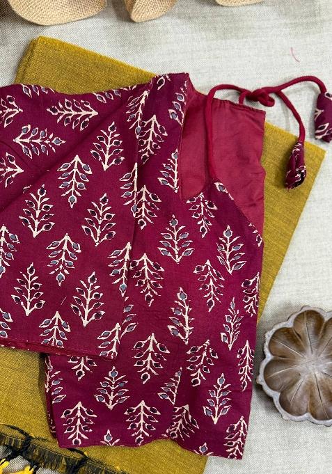 Gold Handloom Khadi Cotton Silk Saree Set