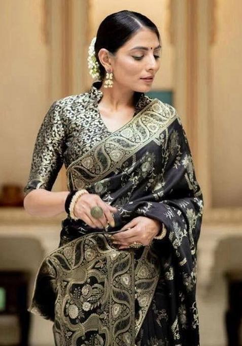 Black Embroidery Silk Saree With Blouse