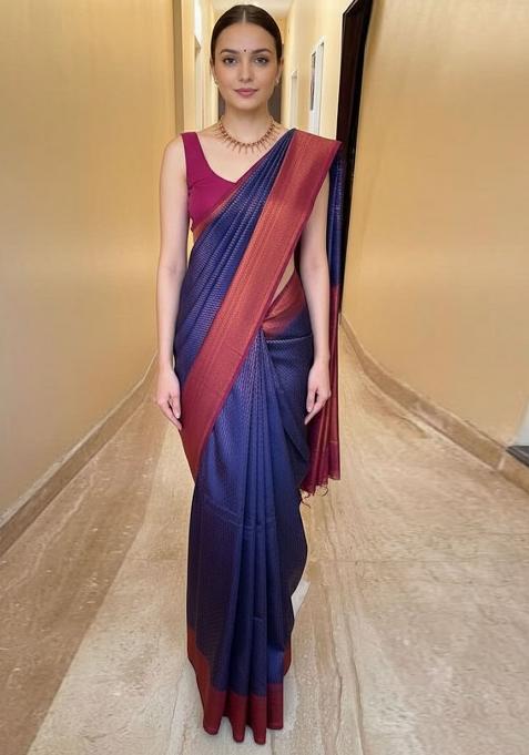 Blue Embroidery Silk Saree With Blouse
