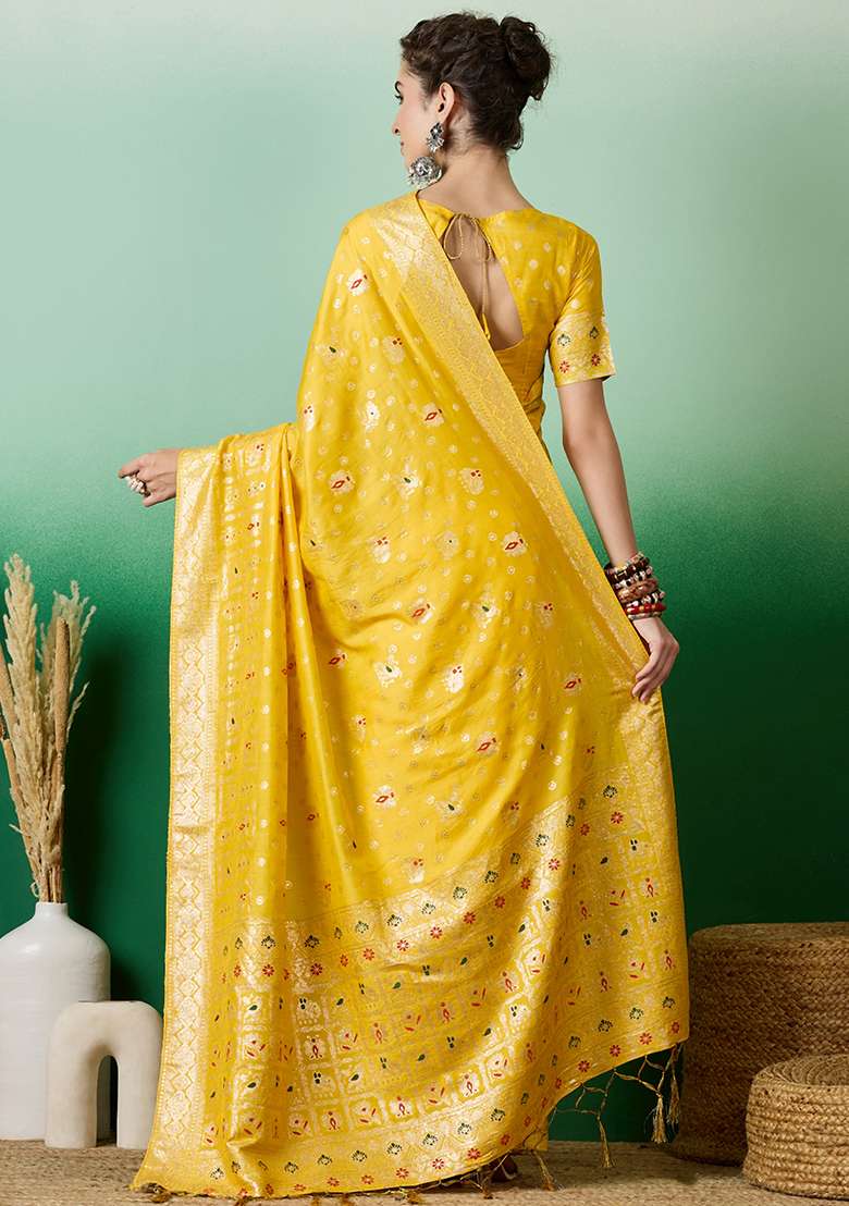 Yellow Jacquard Saree Set with Embroidered for Diwali | Wedding & Festive Wear - Indya