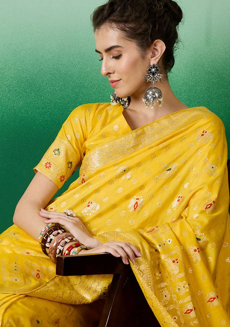 Yellow Jacquard Saree Set with Embroidered for Diwali | Wedding & Festive Wear - Indya