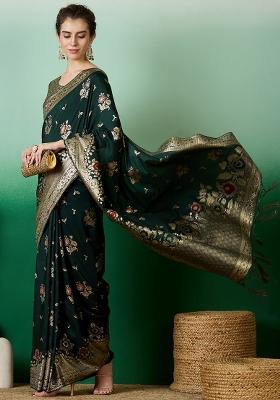 Green Embroidered Jacquard Saree Set