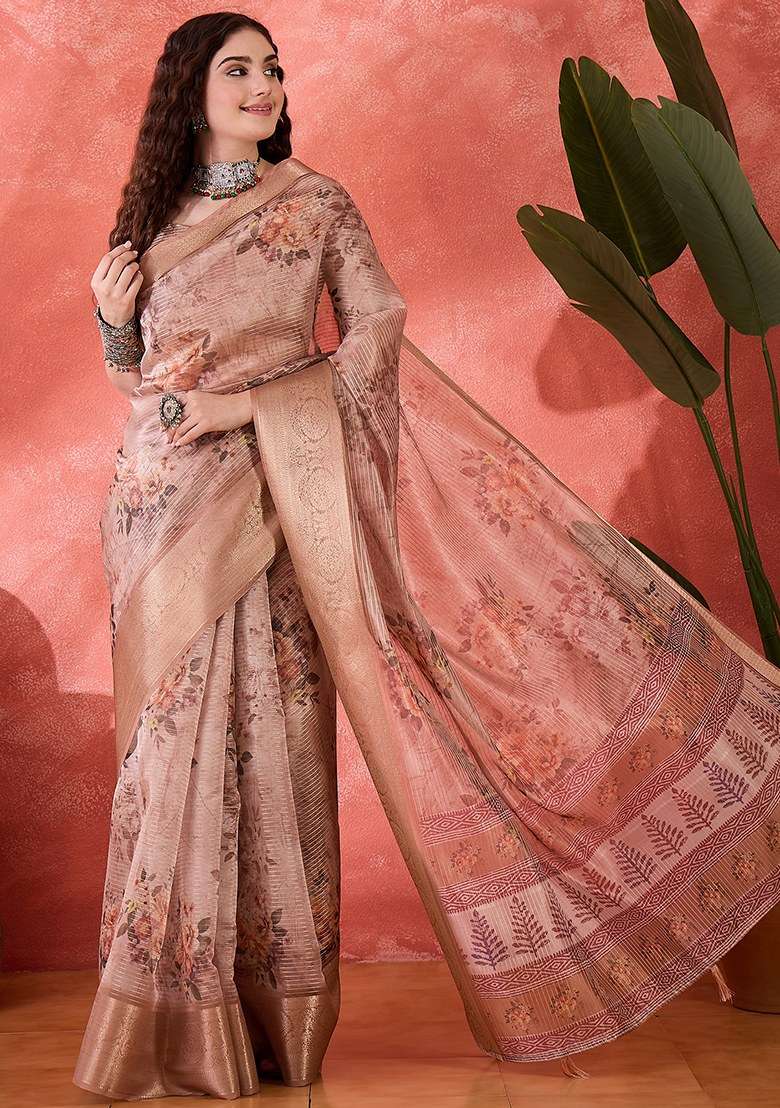 Peach Embroidered Silk Blend Saree Set for Diwali and Festive Wear - Indya