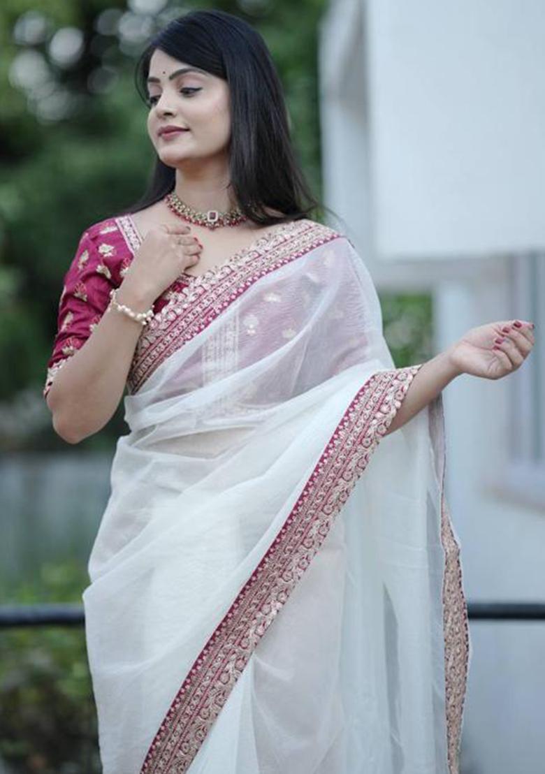 Off White Printed Blended Saree Set - Indya