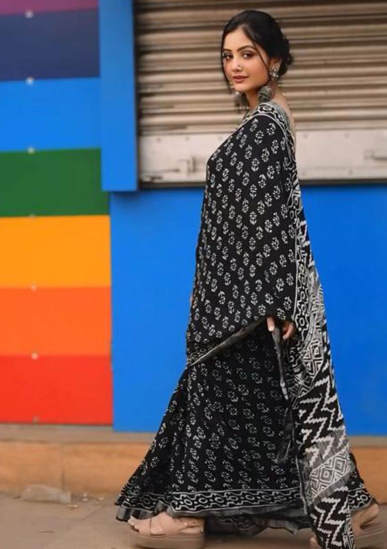 Black Printed Blended Saree Set - Indya