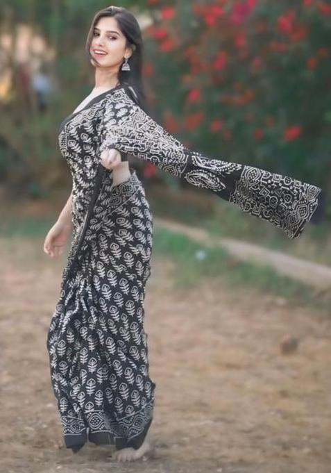 Black Printed Blended Saree Set