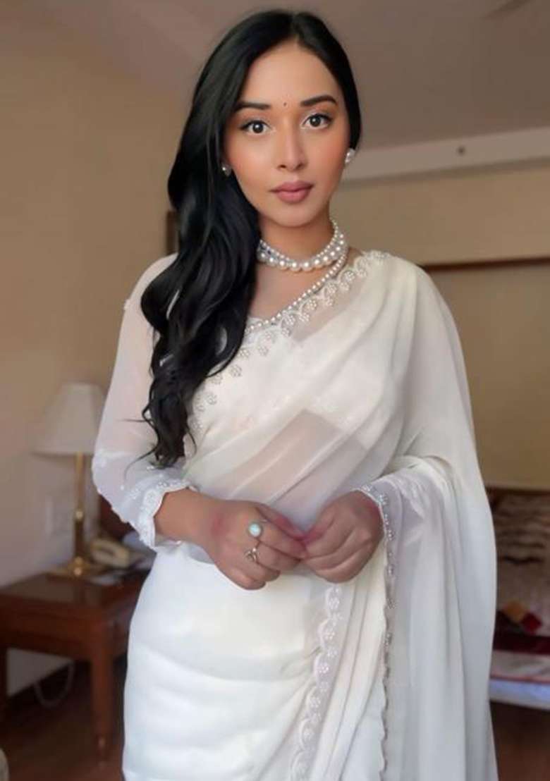 White Printed Blended Saree Set - Indya
