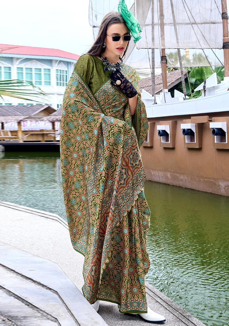 Mahendi Printed Silk Saree Set