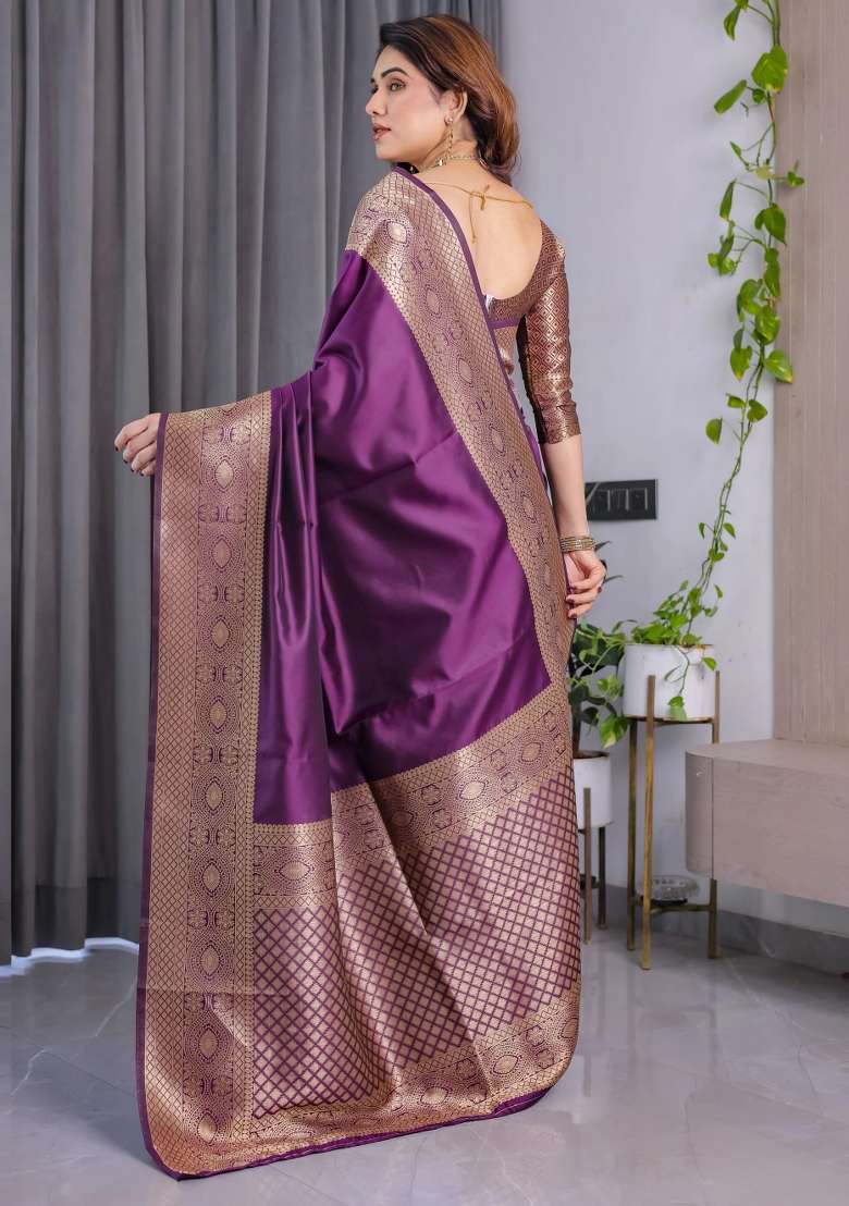 Purple Embroidered Kanjivaram Silk Blend Saree Set - Indya