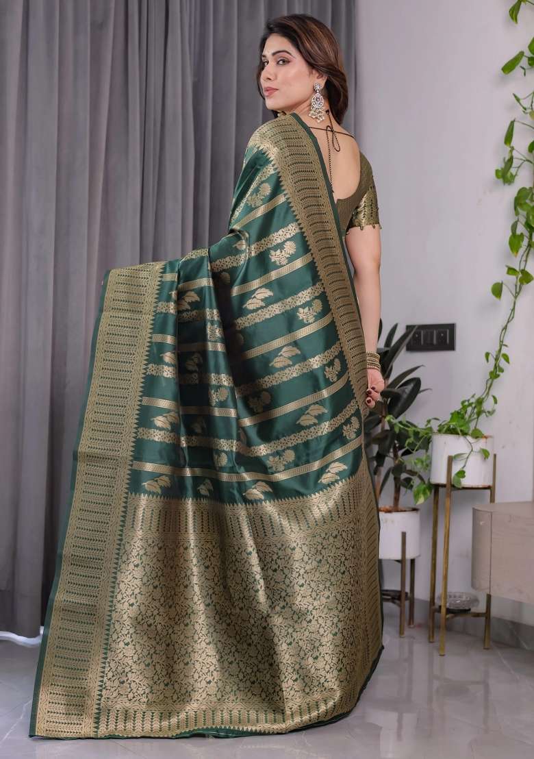 Green Embroidered Kanjivaram Silk Blend Saree Set - Indya