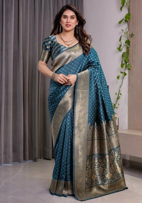 Blue Embroidered Kanjivaram Silk Saree Set