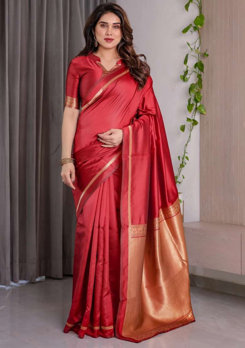 Red Embroidered Kanjivaram Silk Blend Saree Set - Indya