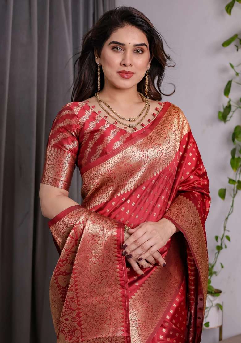 Red Embroidered Kanjivaram Silk Blend Saree Set - Indya