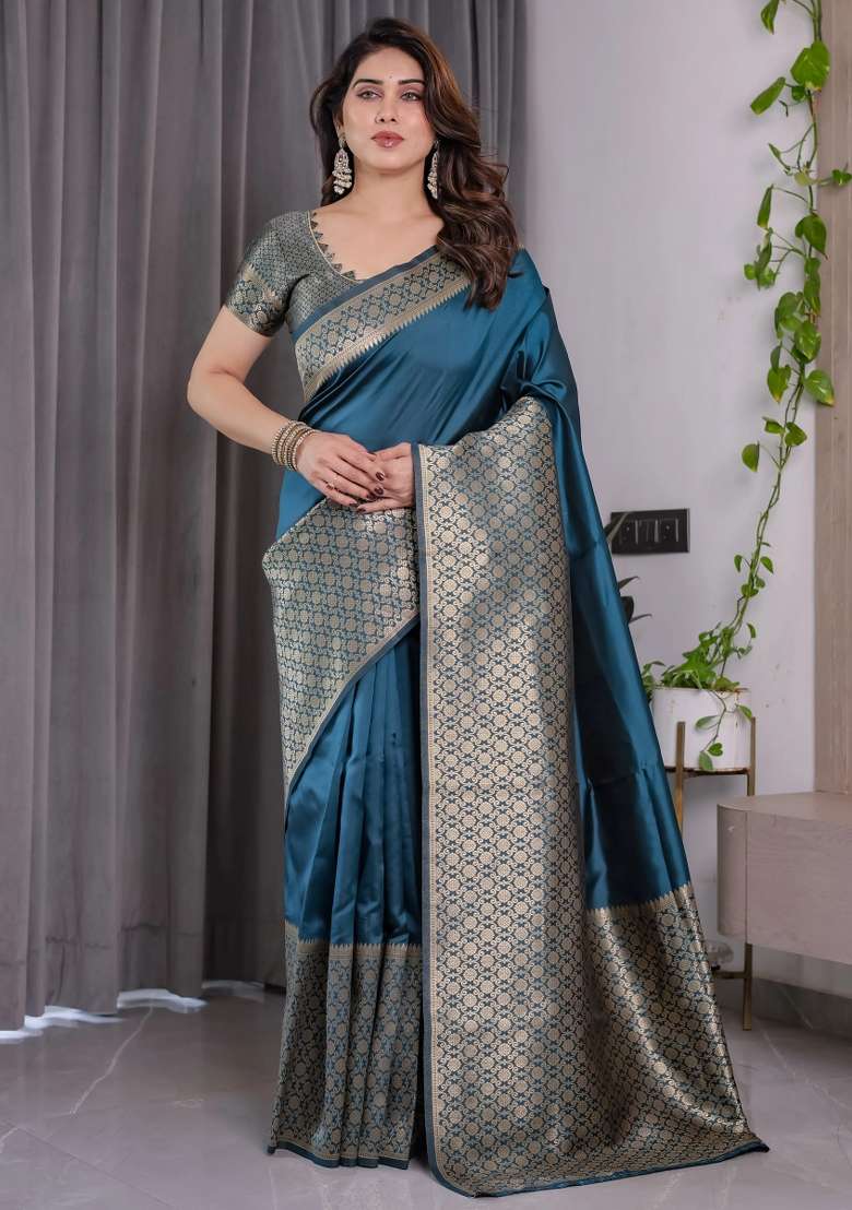 Blue Embroidered Kanjivaram Silk Blend Saree Set - Indya