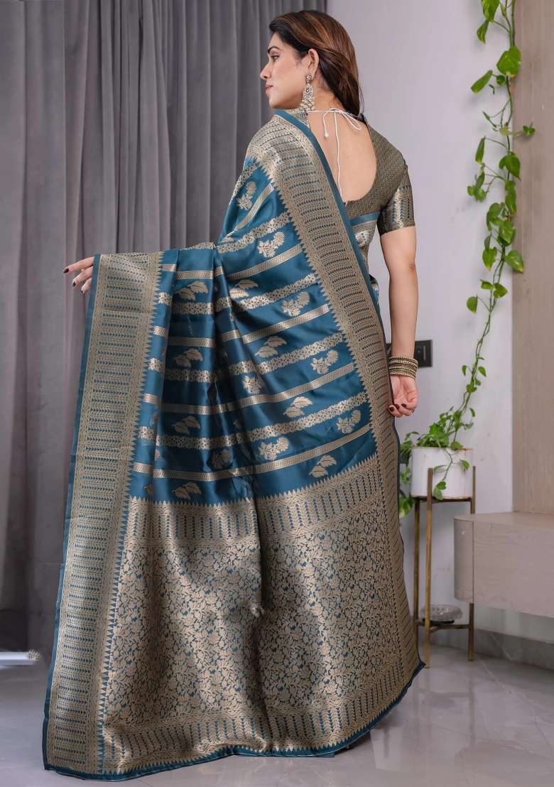 Blue Embroidered Kanjivaram Silk Blend Saree Set - Indya