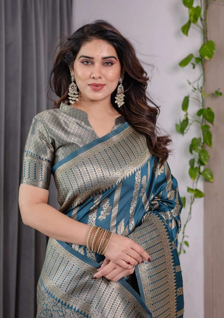 Blue Embroidered Kanjivaram Silk Blend Saree Set - Indya