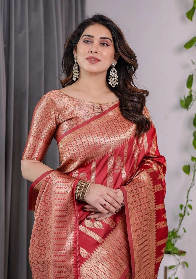 Red Embroidered Kanjivaram Silk Blend Saree Set - Indya
