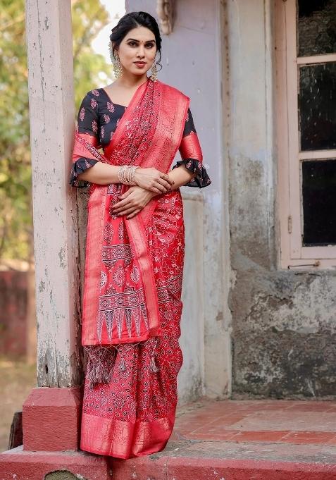 Red Floral Tussar Saree Set
