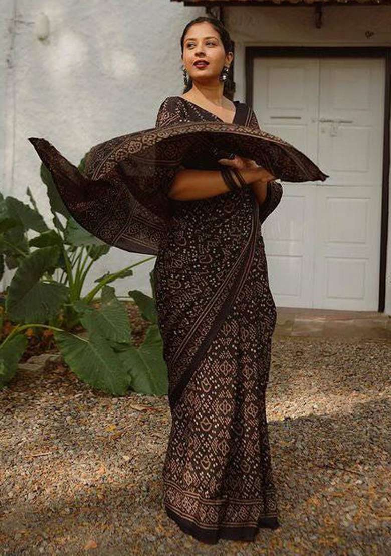 Black Printed Cotton Linen Saree Set - Indya