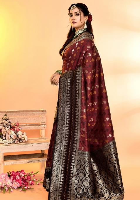 Maroon And Black Weaving Border Silk Saree Set