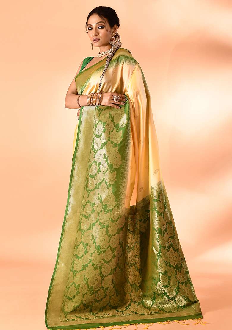 Light Yellow And Parrot Green Weaving Border Silk Blend Saree Set for Diwali | Wedding & Festive Wear - Indya