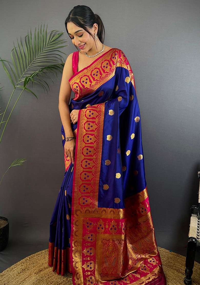 Red Embroidered Silk Blend Saree Set for Diwali and Festive Wear - Indya