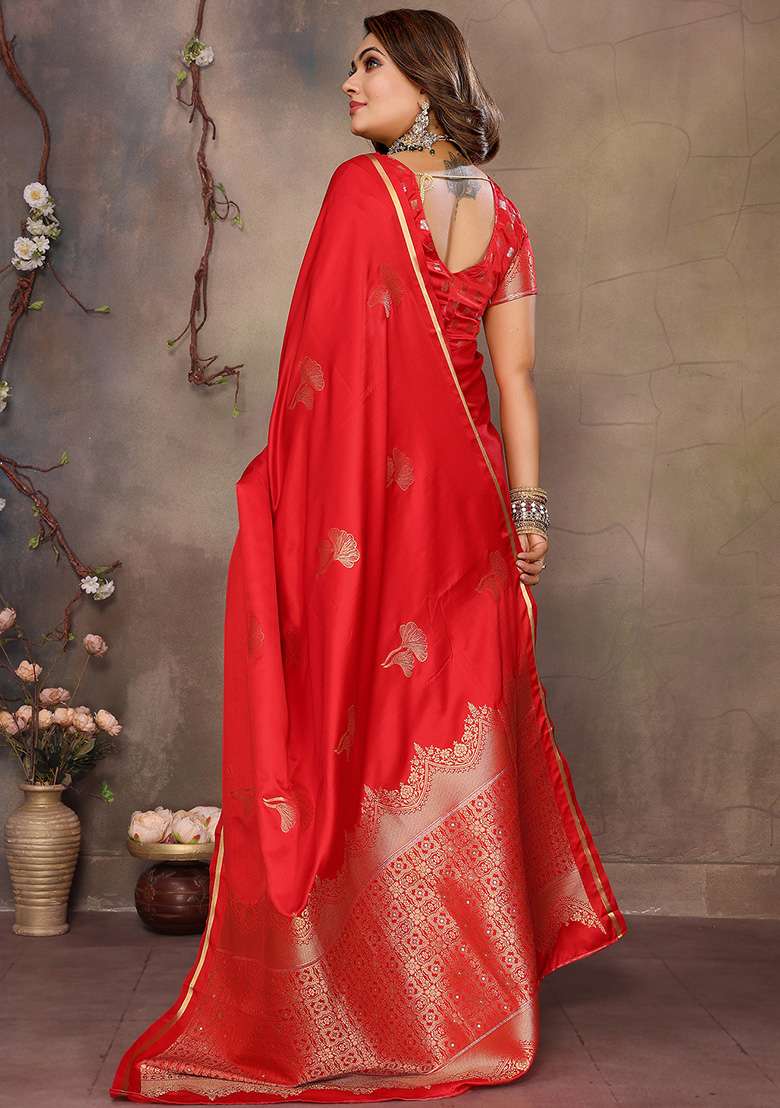 Red Floral Silk Blend Saree Set for Diwali | Wedding & Festive Wear - Indya