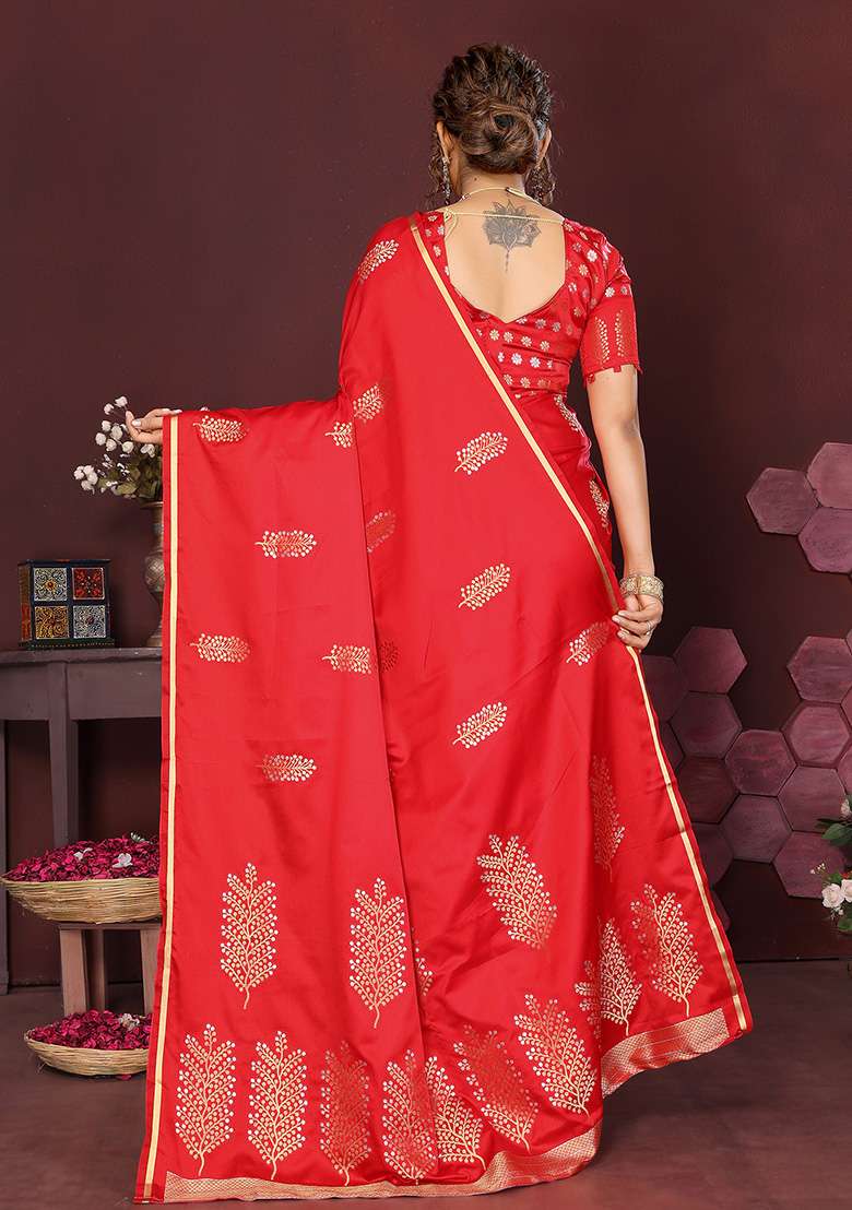 Red Floral Silk Blend Saree Set for Diwali | Wedding & Festive Wear - Indya