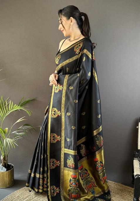 Black Weaving Border Silk Saree Set