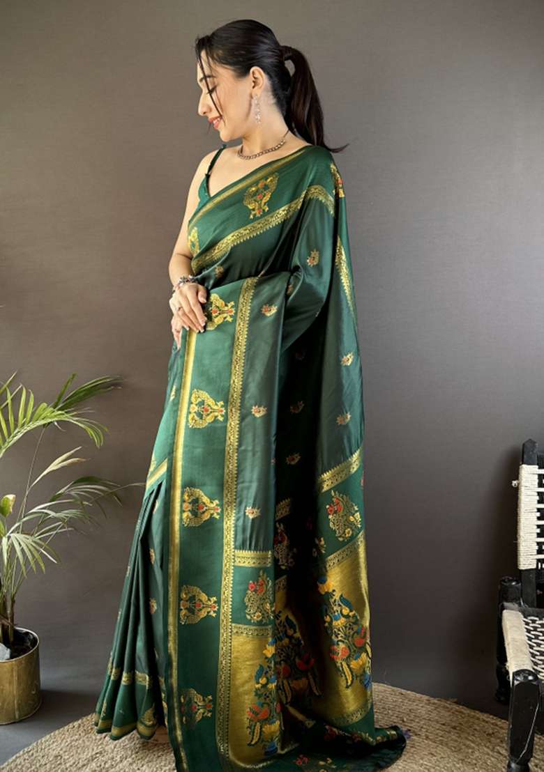 Dark Green Weaving Border Silk Blend Saree Set for Diwali and Festive Wear - Indya
