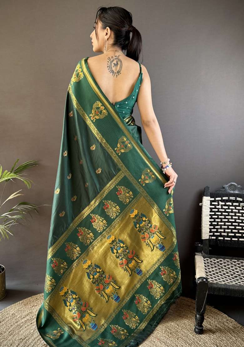 Dark Green Weaving Border Silk Blend Saree Set for Diwali and Festive Wear - Indya