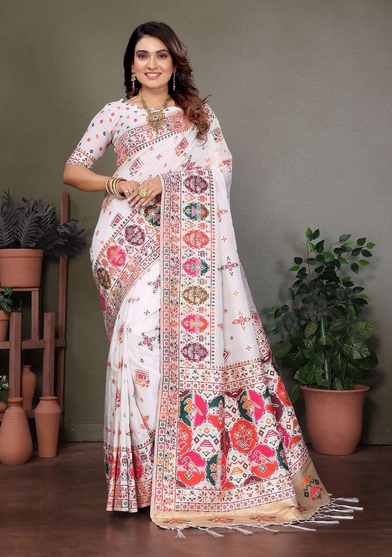 White Woven Silk Blend Saree Set for Diwali and Festive Wear - Indya