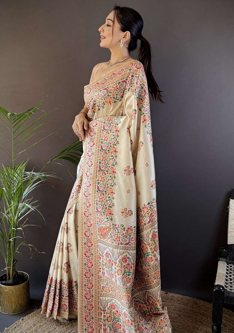 White Silk Blend Saree Set with Embroidered for Diwali | Wedding & Festive Wear - Indya
