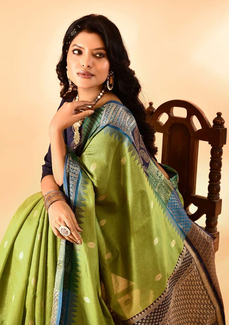 Green Silk Blend Saree Set with Embroidered for Diwali | Wedding & Festive Wear - Indya